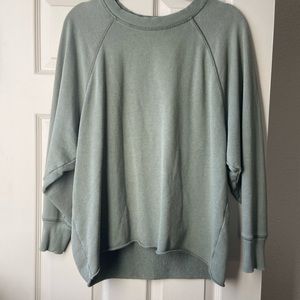 Green arie sweatshirt